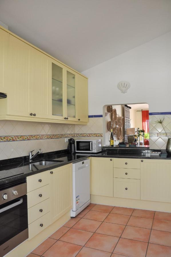 Casa Silwa - Chic 2Br Townhouse Duplex, 5Min To Beach & Pool Ferragudo  Buitenkant foto